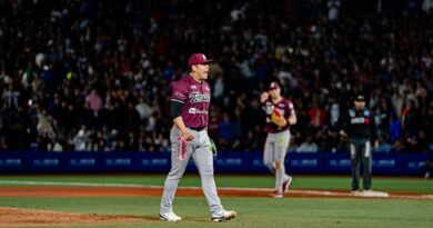 Tomateros se impone a Charros, 4-3 y empata la Serie México