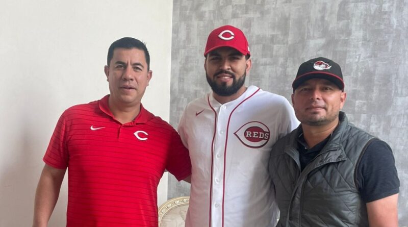 Irvin Mchuca viajó a Cincinnati, fue firmado por los Rojos